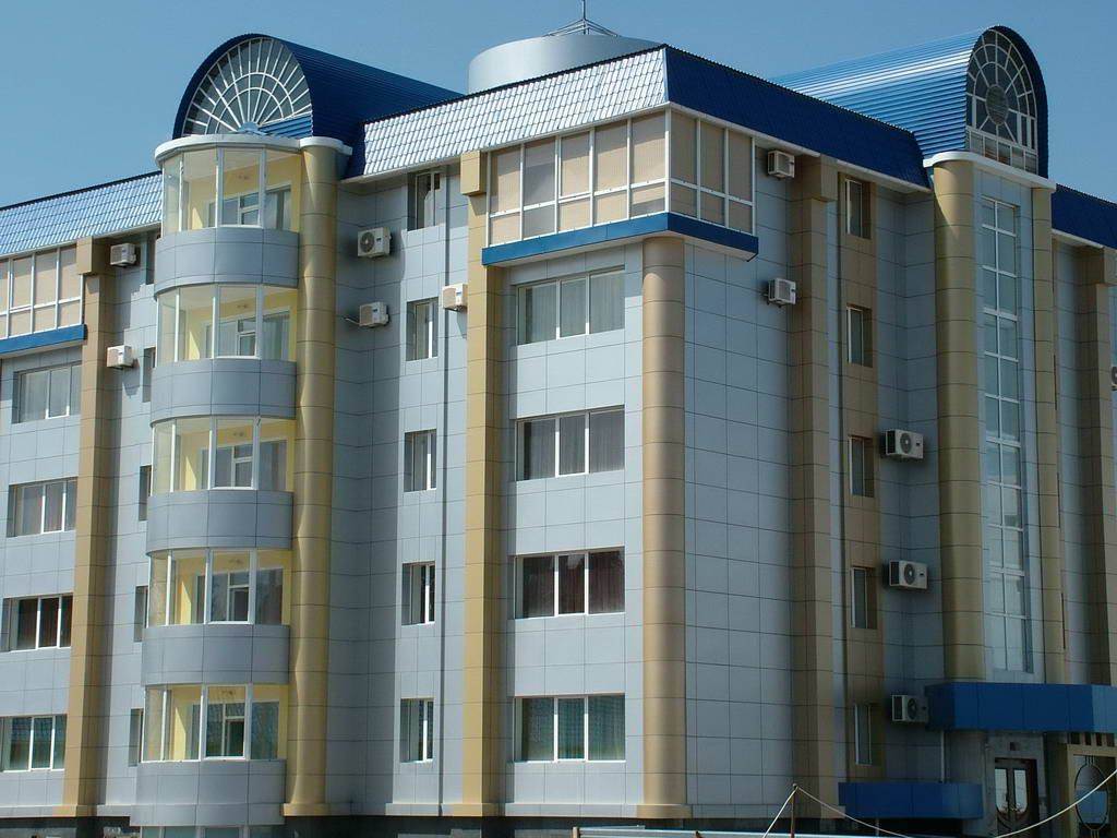 Golden Dragon Hotel Bișkek Exterior foto