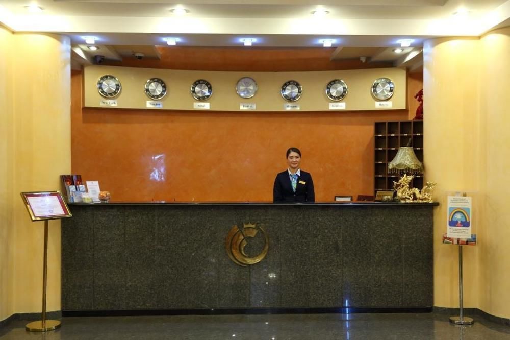 Golden Dragon Hotel Bișkek Exterior foto
